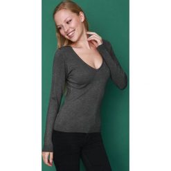 William de Faye sweter damski WF310 XL ciemny szary. Szare swetry damskie William de Faye, xl, bez wzorów, z kaszmiru, bez rękawów, bez kaptura. Za 169,00 zł.
