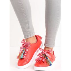 Czerwone Buty Sportowe Sweet Fantasy. Czerwone buty sportowe damskie Born2be, z aplikacjami, sportowe. Za 49,99 zł.