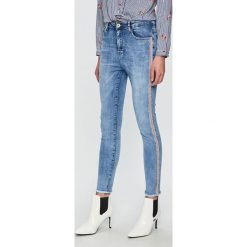 Haily's - Jeansy Cinzia. Niebieskie rurki damskie marki Haily's, s, z elastanu. Za 169,90 zł.