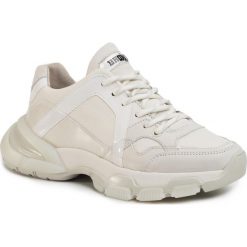 Sneakersy BRONX - 66295-VB Off White 05. Białe półbuty damskie Bronx, na co dzień, bez wzorów, ze skóry ekologicznej, bez obcasa, na płaskiej podeszwie, bez zapięcia. Za 739,00 zł.