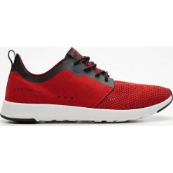 Buty sportowe Harpe II - Czerwony. Czerwone buty sportowe męskie Cropp, bez zapięcia. Za 139,99 zł.