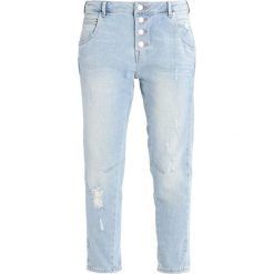 Odzież damska: Mustang Jeansy Relaxed Fit super stone