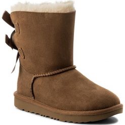 Buty UGG - K Bailey Bow II 1017394K K/Che. Pomarańczowe śniegowce dziewczęce Ugg, bez zapięcia. Za 769,00 zł.