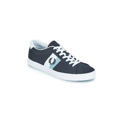 Buty Fred Perry UNDERSPIN PLASTISOL TWILL. Niebieskie trampki męskie Fred Perry, bez wzorów, bez zapięcia. Za 263,40 zł.