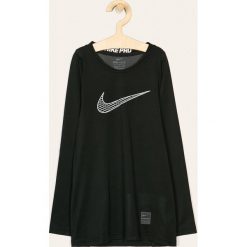 Nike Kids - Longsleeve dziecięcy 128-170 cm. Czarne t-shirty chłopięce Nike Kids, z nadrukiem, z elastanu, z długim rękawem. W wyprzedaży za 79,90 zł.