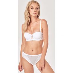 Białe Majtki Nephenilla. Białe majtki damskie Born2be, xl. W wyprzedaży za 19,99 zł.