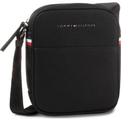 Saszetka TOMMY HILFIGER - Essential Mini Reporter AM0AM05228 BDS. Czarne torby męskie skórzane TOMMY HILFIGER, bez wzorów, ze skóry ekologicznej, młodzieżowe. W wyprzedaży za 239,00 zł.