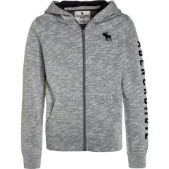 Abercrombie & Fitch CORE Bluza rozpinana grey. Szare bluzy chłopięce marki Abercrombie & Fitch, z bawełny. W wyprzedaży za 170,10 zł.