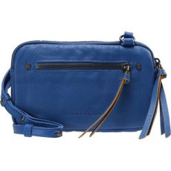 Torebki klasyczne damskie: Liebeskind Berlin JANINA Torba na ramię electric blue