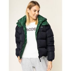 Kurtka puchowa Lacoste BF8148. Niebieskie kurtki damskie Lacoste, bez wzorów, z poliesteru, bez kaptura. W wyprzedaży za 899,00 zł.