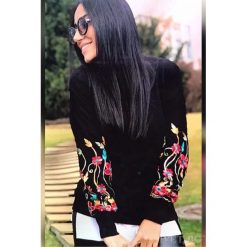 Damska bluza JILIANA. Czarne bluzki damskie Damska bluza JILIANA, s, bez wzorów, bez rękawów, bez kaptura. W wyprzedaży za 79,00 zł.