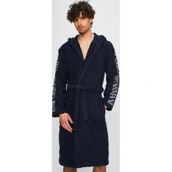 Emporio Armani - Szlafrok. Niebieskie szlafroki męskie Emporio Armani, s, bez wzorów, z bawełny, bez rękawów, z kapturem. W wyprzedaży za 699,90 zł.