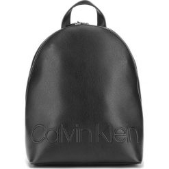 Calvin Klein Rapid Plecak Czarny. Czarne plecaki damskie w paski, z materiału. Za 561,95 zł.