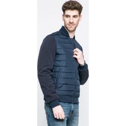 Wrangler - Kurtka bomber. Niebieskie kurtki męskie bomber marki Wrangler, l, z elastanu. W wyprzedaży za 259,90 zł.