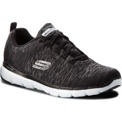 Buty SKECHERS - Flex Appeal 3.0 13062/BKW Black/White. Czarne buty sportowe damskie Skechers, bez wzorów, z tworzywa sztucznego, sportowe, na fitness i siłownię. W wyprzedaży za 179,00 zł.