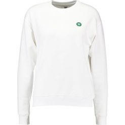 Wood Wood JESS Bluza bright white. Białe bluzy damskie marki Wood Wood, xs, z bawełny. Za 529,00 zł.