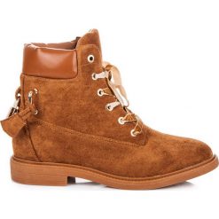 Ideal Shoes brązowe Zamszowe Workery Wiązane Wstążką. Pomarańczowe botki damskie Ideal Shoes, na co dzień, z zamszu, bez obcasa, bez zapięcia. W wyprzedaży za 109,00 zł.