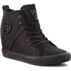 Sneakersy GUESS - FLJLY3 FAM12 BLACK. Czarne sneakersy damskie marki Guess, z materiału. Za 529,00 zł.