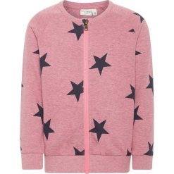 Bluza "Vera" w kolorze różowym. Czerwone bluzy niemowlęce marki name it girls. W wyprzedaży za 49,95 zł.