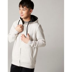 Bluza z kapturem na zamek Gym & Pilates 500 męska. Brązowe bluzy męskie DOMYOS, s, bez wzorów, z elastanu, z kapturem, bez rękawów, z kapturem. Za 89,99 zł.