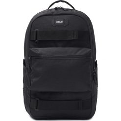 Oakley Street Skate Plecak Czarny. Czarne plecaki męskie Oakley, bez wzorów, z poliesteru, street. Za 430,95 zł.