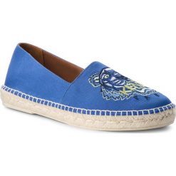 Espadryle KENZO - F865ES180F70 Bleu France 74. Niebieskie espadryle męskie Kenzo, z materiału. W wyprzedaży za 499,00 zł.