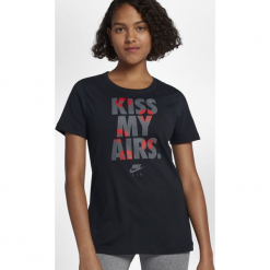 Koszulka Nike Wmns NSW Kiss My Airs 2 (AJ1319-010). Czarne t-shirty damskie Nike, z bawełny. Za 69,99 zł.