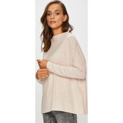 Only - Sweter. Różowe swetry klasyczne damskie marki ONLY, s, z elastanu, z okrągłym kołnierzem. W wyprzedaży za 59,90 zł.