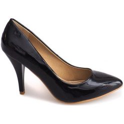Czarne Lakierowane Szpilki CB-10758-5 Czarny. Czarne czółenka damskie ButyModne, do pracy, bez wzorów, z tkaniny, eleganckie, bez obcasa, na szpilce, bez zapięcia. Za 99,00 zł.