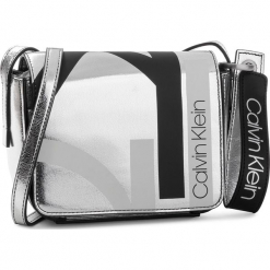 Torebka CALVIN KLEIN - Ck Base Small Crossbody Print K60K604665 904. Szare listonoszki damskie Calvin Klein, ze skóry ekologicznej. Za 349,00 zł.