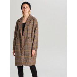 Płaszcz oversize w kratę - Beżowy. Brązowe płaszcze damskie Cropp, s, bez wzorów. W wyprzedaży za 99,99 zł.