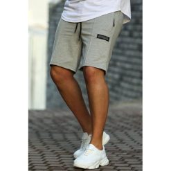 Męskie spodenki GUY. Szare jeansy męskie IVET, m, w paski, z jeansu, krótkie. W wyprzedaży za 69,00 zł.