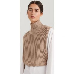 Kamizelka z golfem ReDesign - Beżowy. Brązowe kamizelki damskie Reserved, l. Za 139,99 zł.