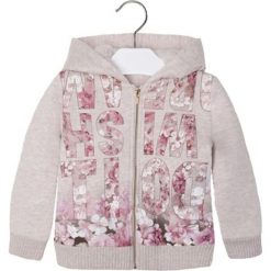 Bluza w kolorze beżowym. Brązowe bluzy niemowlęce Mayoral, z nadrukiem, bez rękawów, bez kaptura. W wyprzedaży za 107,95 zł.