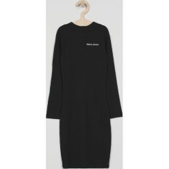 Pepe Jeans - Sukienka dziecięca Yolanda 122-180 cm. Czarne sukienki dziewczęce z elastanu, casualowe, długie, midi, proste. W wyprzedaży za 59,90 zł.