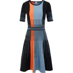 BOSS CASUAL WILDAH Sukienka dzianinowa open blue. Niebieskie sukienki dzianinowe BOSS Casual, na co dzień, xl, casualowe. Za 959,00 zł.
