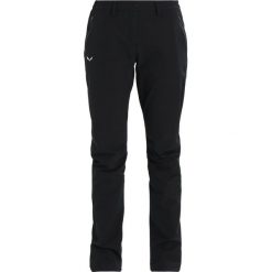 Salewa PUEZ Spodnie materiałowe black out. Czarne spodnie damskie Salewa, bez wzorów, z elastanu, sportowe, długie. Za 509,00 zł.