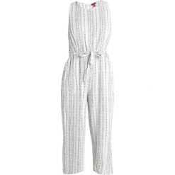 Vince Camuto SLUB STRIPE BELTED Kombinezon white. Białe kombinezony damskie marki Vince Camuto, xl, z bawełny. Za 589,00 zł.