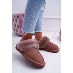 Damskie Klapki Papcie Khaki Mirendy. Brązowe klapki damskie Tagless, bez wzorów, bez obcasa. Za 119,00 zł.