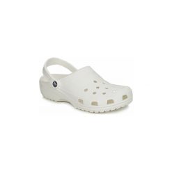 Chodaki Crocs CLASSIC. Białe klapki męskie Crocs, bez wzorów. Za 134,10 zł.