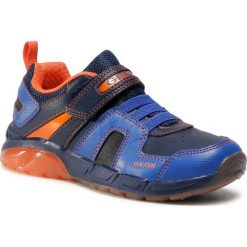 Sneakersy GEOX - J Spaziale B. A J04CQA 054CE C4226 D Navy/Royal. Niebieskie trampki chłopięce Geox, bez wzorów, ze skóry ekologicznej, na rzepy. Za 259,00 zł.