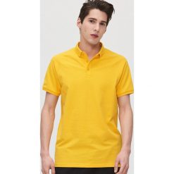 Gładkie polo - Żółty. Żółte koszulki męskie Cropp, s, bez wzorów, bez rękawów. W wyprzedaży za 35,99 zł.