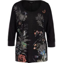 Bluzka Desigual Keila 19WWTK65. Czarne bluzki damskie Desigual, s, bez wzorów, z wiskozy, bez kołnierzyka, bez rękawów. W wyprzedaży za 169,00 zł.