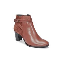 Botki Betty London HIYAM. Brązowe botki damskie marki Betty London. Za 335,20 zł.