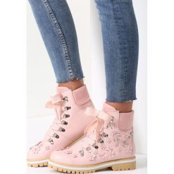 Różowe Traperki In My Secret Room. Czerwone buty zimowe damskie vices. Za 64,99 zł.