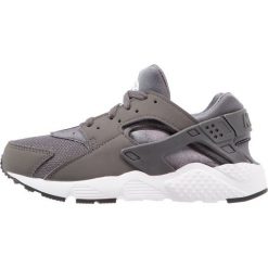Trampki chłopięce: Nike Sportswear HUARACHE RUN Tenisówki i Trampki dark grey/white/black