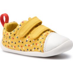 Półbuty CLARKS - Roamer Craft T 261422926 Yellow. Żółte półbuty dziewczęce Clarks, na rzepy. Za 139,00 zł.