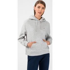 Tommy Jeans Bluza Szary. Szare bluzy damskie Tommy Jeans, m, z haftami, z bawełny, bez rękawów, bez kaptura. Za 428,95 zł.