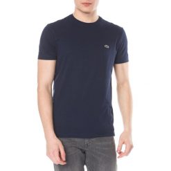 Lacoste Koszulka Niebieski. Niebieskie podkoszulki męskie Lacoste, l, z nadrukiem, z bawełny, z krótkim rękawem. Za 180,95 zł.