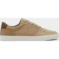 Buty sportowe męskie: Piaskowe buty sportowe ze zdobieniem brogue
